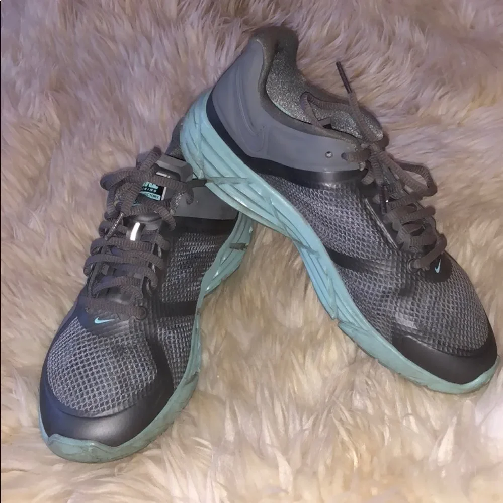 Nike loved pre photos